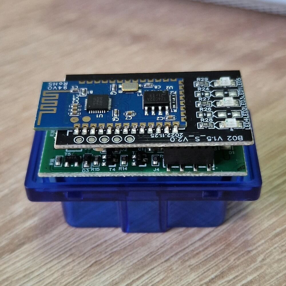 Сканер ELM327 1.5v PIC18F25K80 Bluetooth